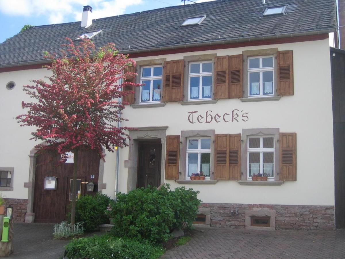 Ferienwohnungen Bistro Tebecks Wadern Exterior photo